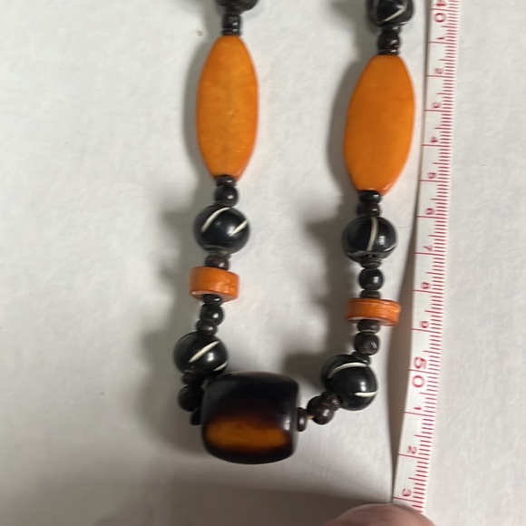 Wooden Big Beads Necklace - Picture 6 of 13